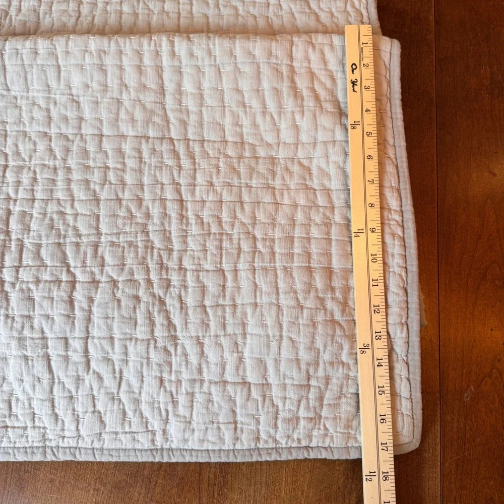 Pottery Barn Gray Linen 2 King Shams Pick Stitch Hand Quilted